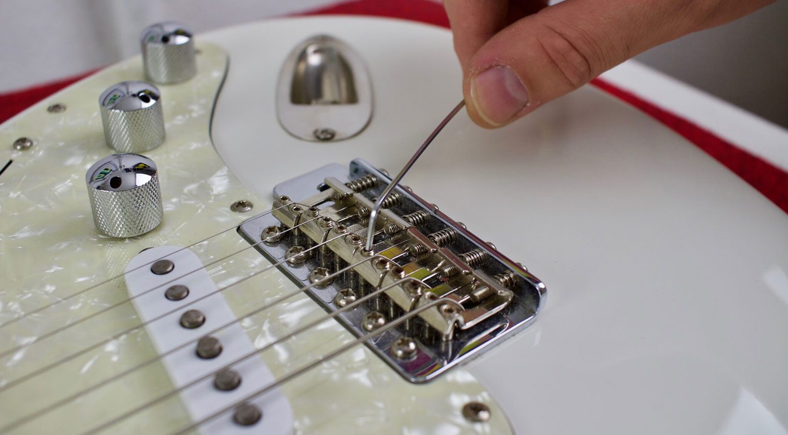 Fare il set up di una chitarra: guida per principianti Fare il set up di una chitarra: guida per principianti