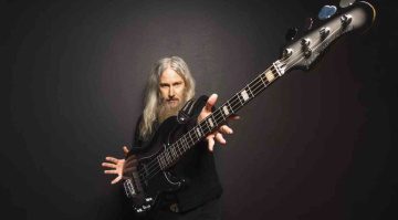 Fender Troy Sanders Silverburst