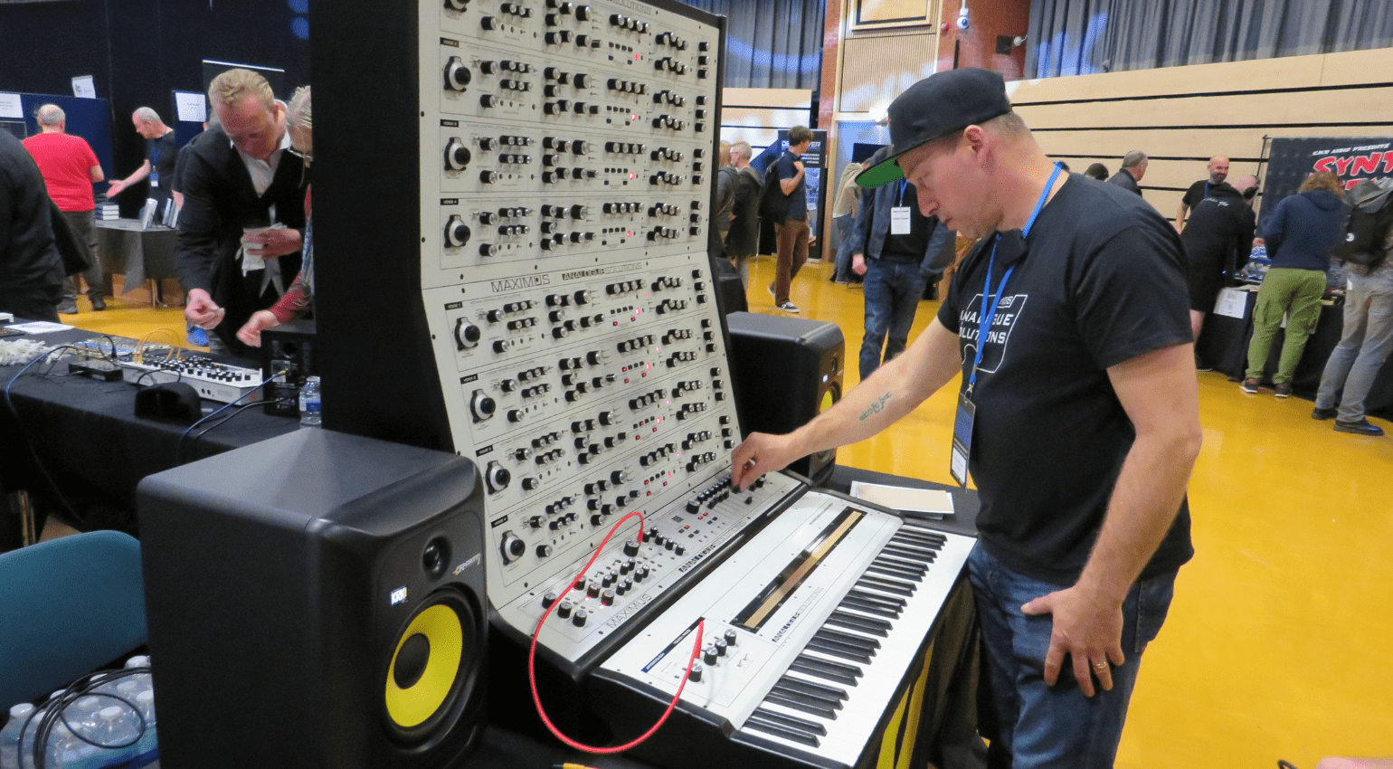 SynthFest 2023: Analogue Solutions Maximus