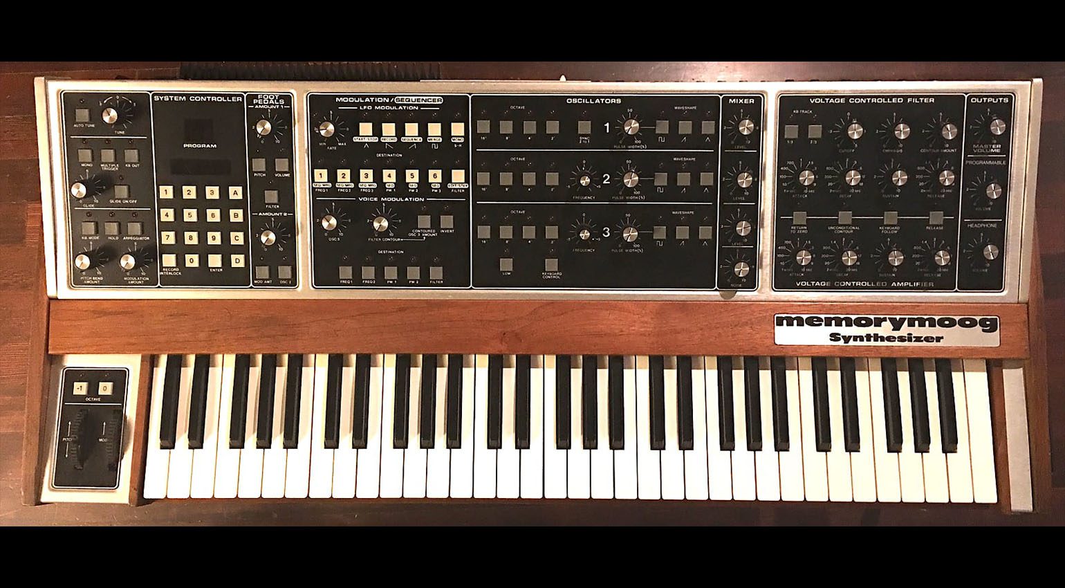 Moog Memorymoog Plus