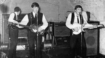 Paul McCartney e i Beatles al Cavern Club