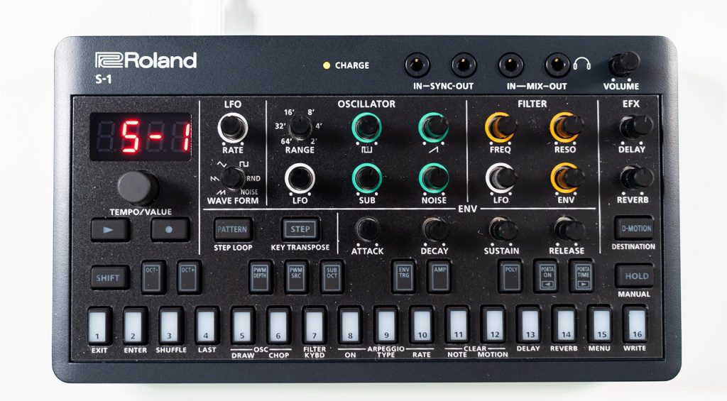 Roland AIRA S-1 Tweak Synth