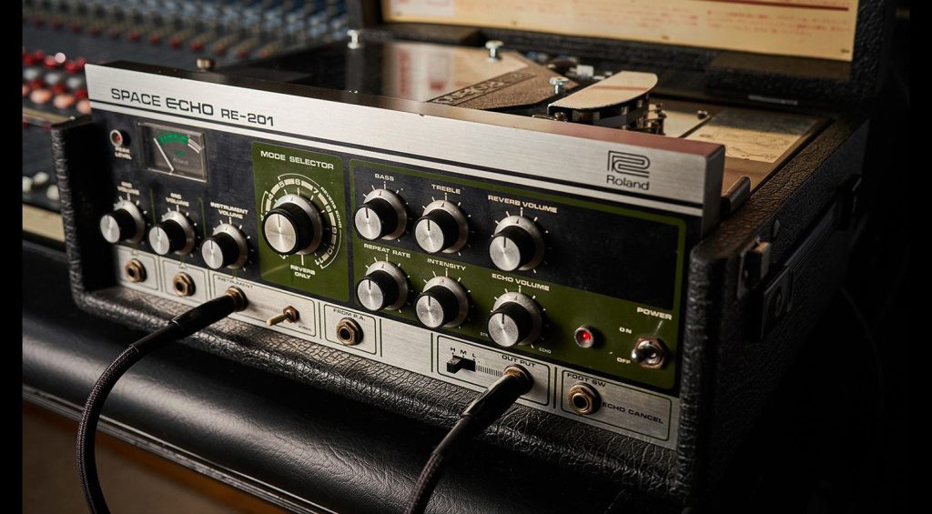 Roland RE-201 Space Echo