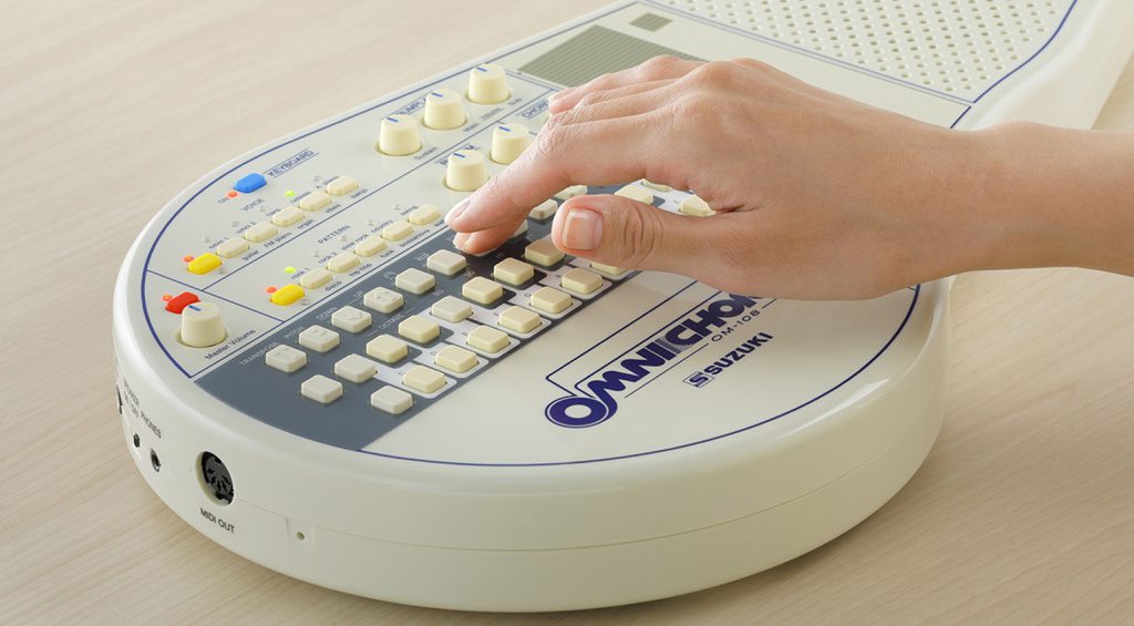 Omnichord OM-108