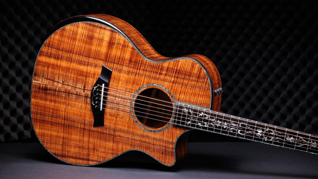 Taylor 50th Anniversary PS24ce LTD Koa & Circa 74 Amp