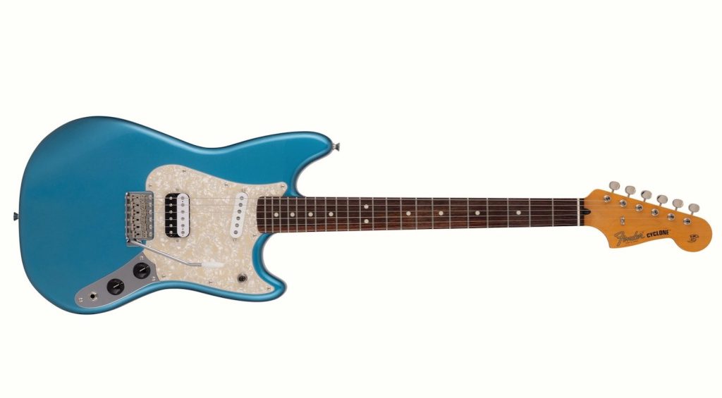 Fender Cyclone in Lake Placid Blue