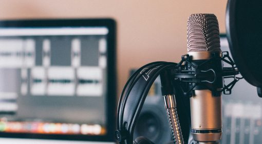 I migliori microfoni per il parlato, il voiceover e il podcasting