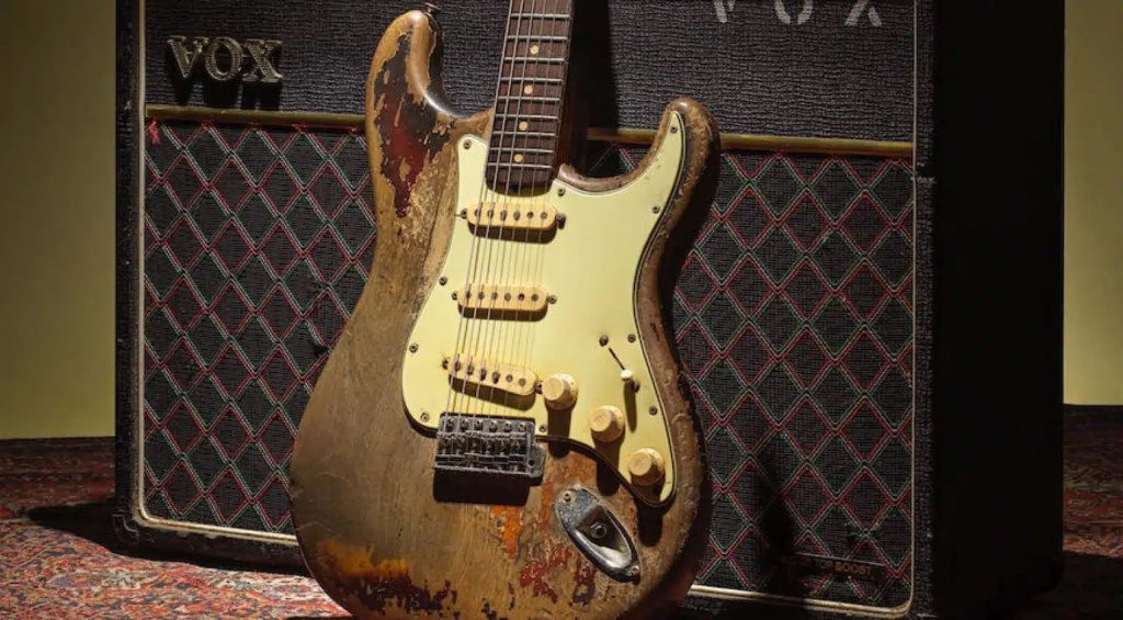 La famosa Fender Stratocaster del 1961 sarà messa all'asta