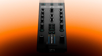 Native Instruments Traktor Z1 MK2: controlla 4 deck con un formato compatto