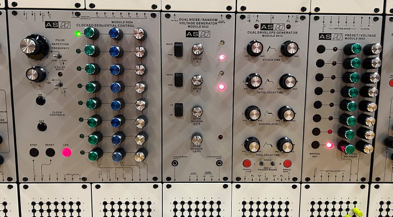 Moduli dell'Analogue Solutions TC5000 - Secondo Blocco