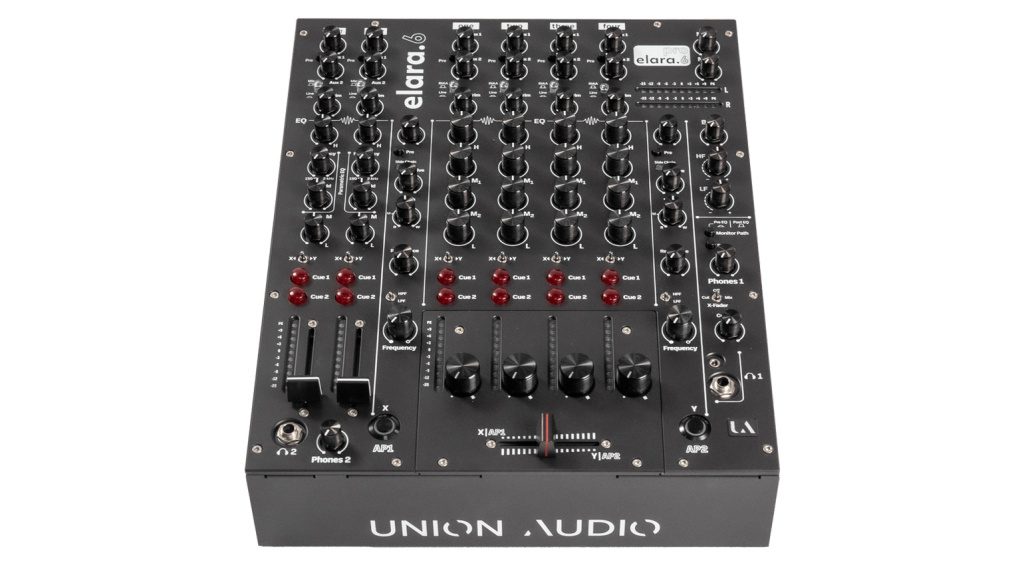 Il mixer per DJ può essere combinato con il mixer Rotary…