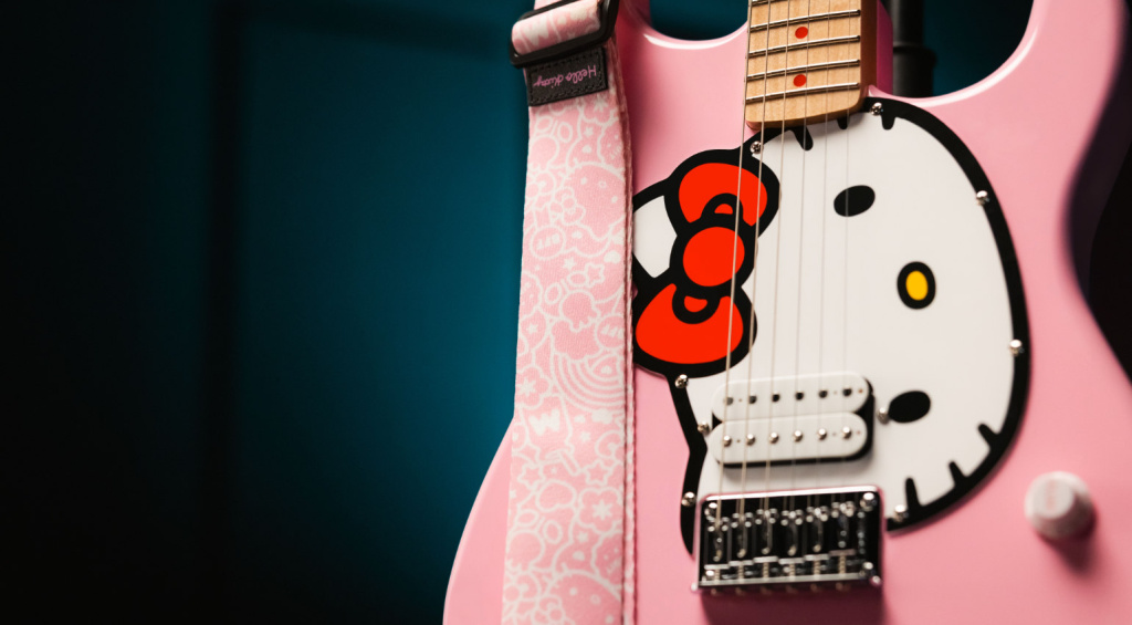 Squier Hello Kitty