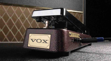 Vox V863-CA Semi-Auto Wah: Tre modalità