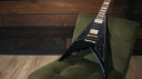 Jackson Scott Ian King V KVXT: Un look nero lucido per il 2025