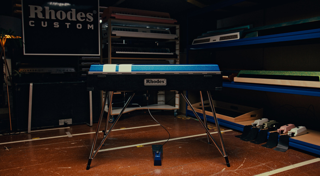 Rhodes Custom Shop American Classic MK8 