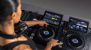 AlphaTheta CDJ-3000X: WiFi, streaming e touchscreen più grande